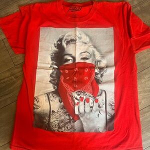 Poison Red Graphic Short Sleeve Tee - Marilyn Bandana Design